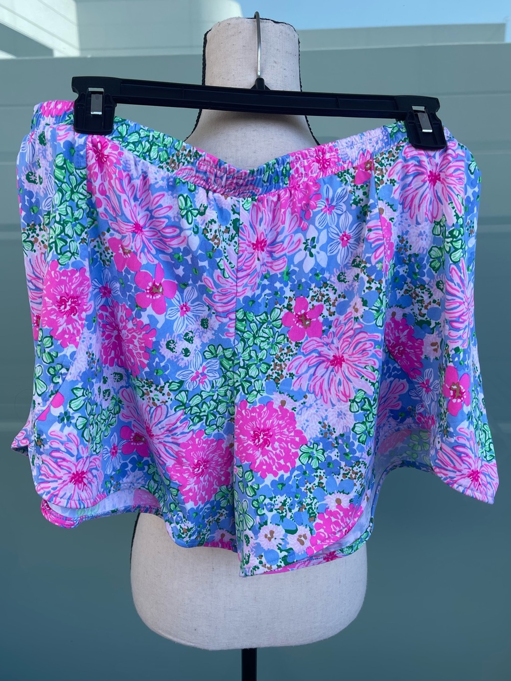Lilly Pulitzer Sleep Shorts in Pink, Blue & Green XL